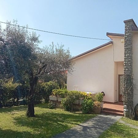 הוילה פיאטרה סנטה Casa Del Nonno מראה חיצוני תמונה