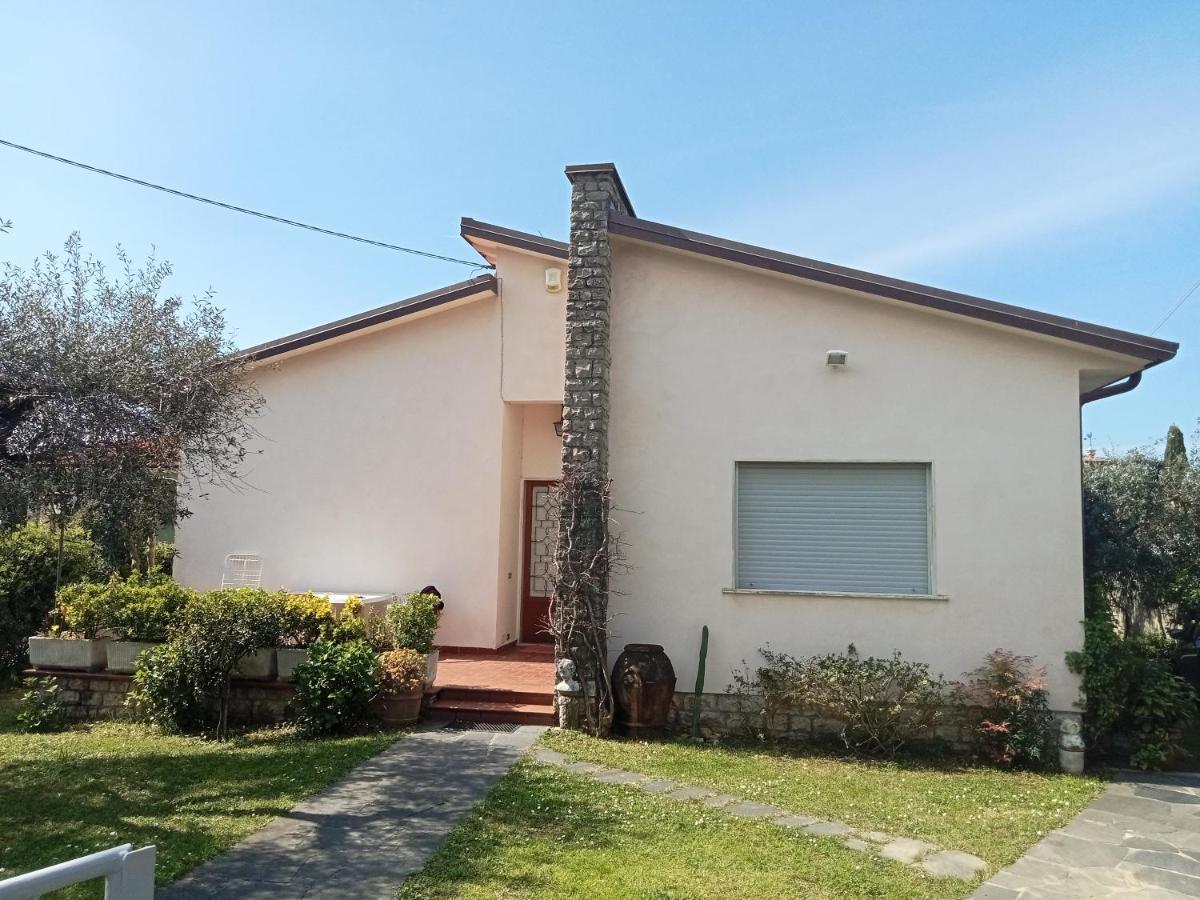 הוילה פיאטרה סנטה Casa Del Nonno מראה חיצוני תמונה